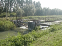 pista-ciclabile-rio-serraglio-fiesso-passerelle-sul-rio-fiumicello