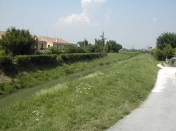 pista-ciclabile-rio-serraglio-mira-verso-riviera-del-brenta-sp11